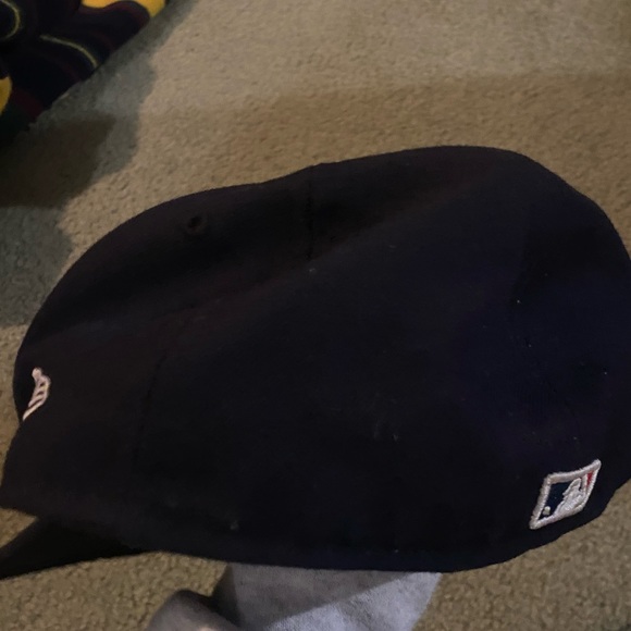 Boston Cap - Picture 2 of 3